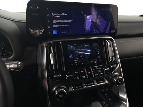 Certified 2025 Lexus LX 700h Overtrail image 26