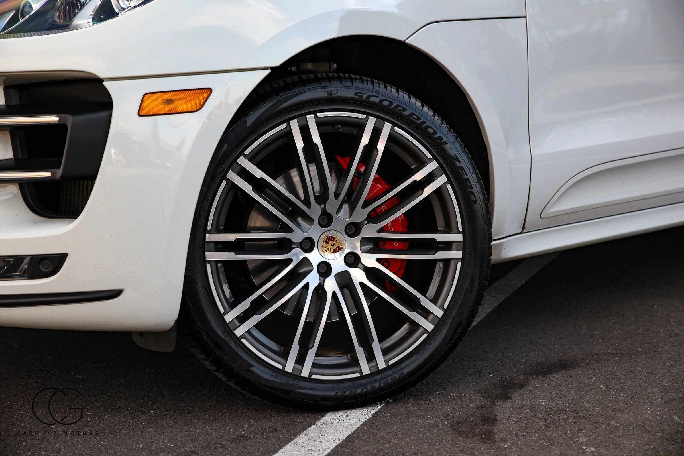 Used 2015 Porsche Macan Turbo AWD/4WD image 6