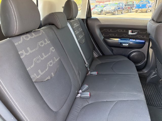 Used 2012 Kia Soul + w/ Audio Pkg FWD image 28