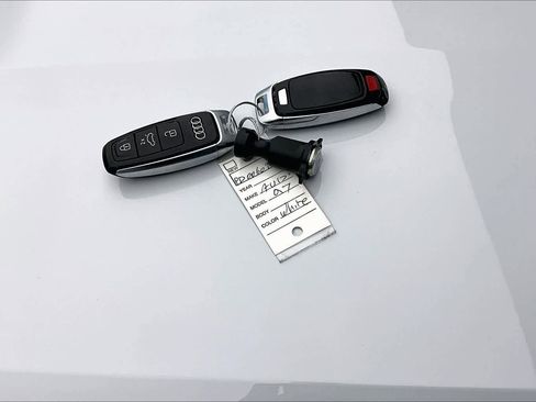 Certified 2023 Audi Q7 2.0T Premium Plus w/ Premium Plus Package AWD/4WD image 15