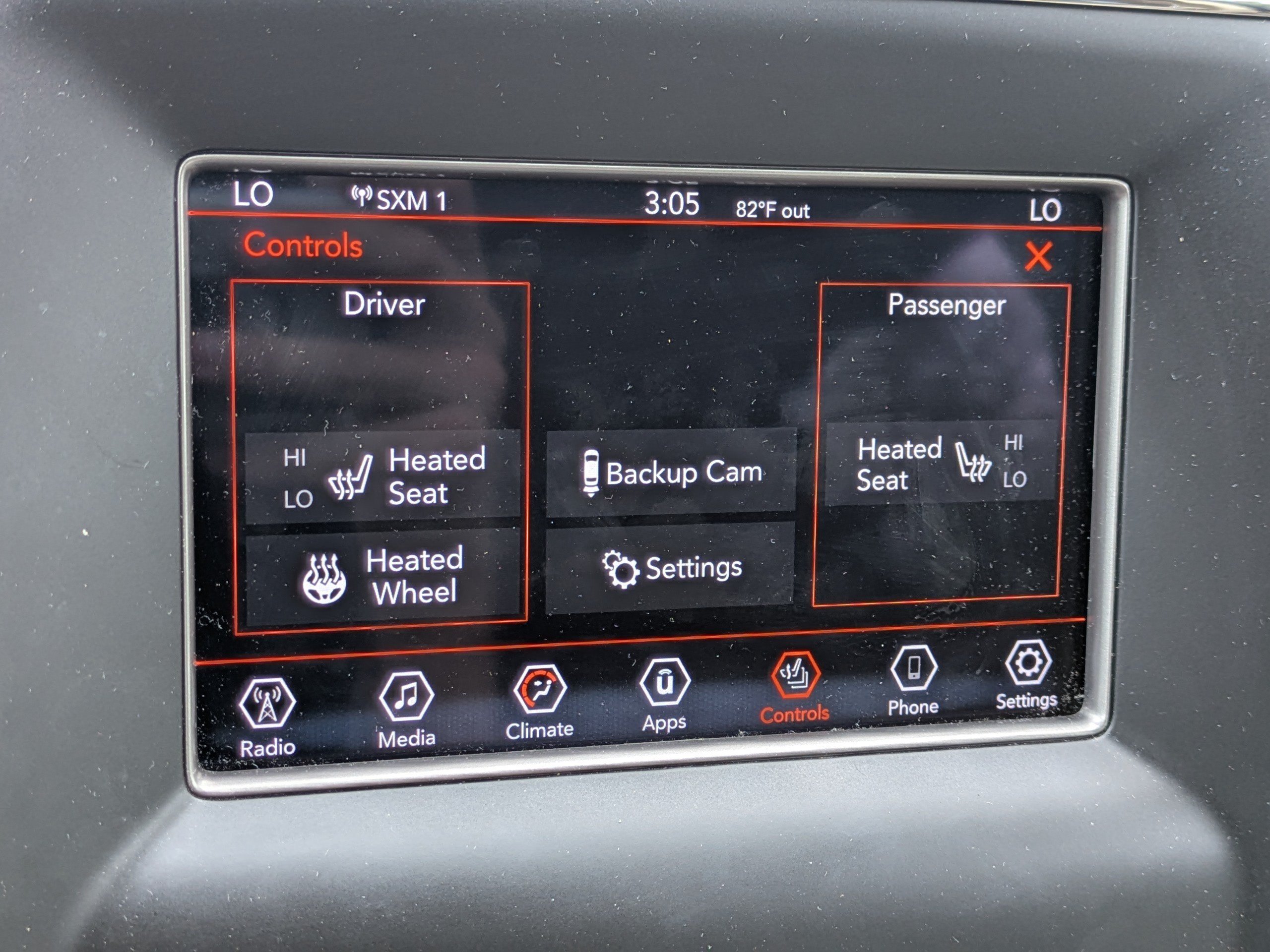 Used 2021 Jeep Grand Cherokee Laredo w/ Security & Convenience Group AWD/4WD image 27