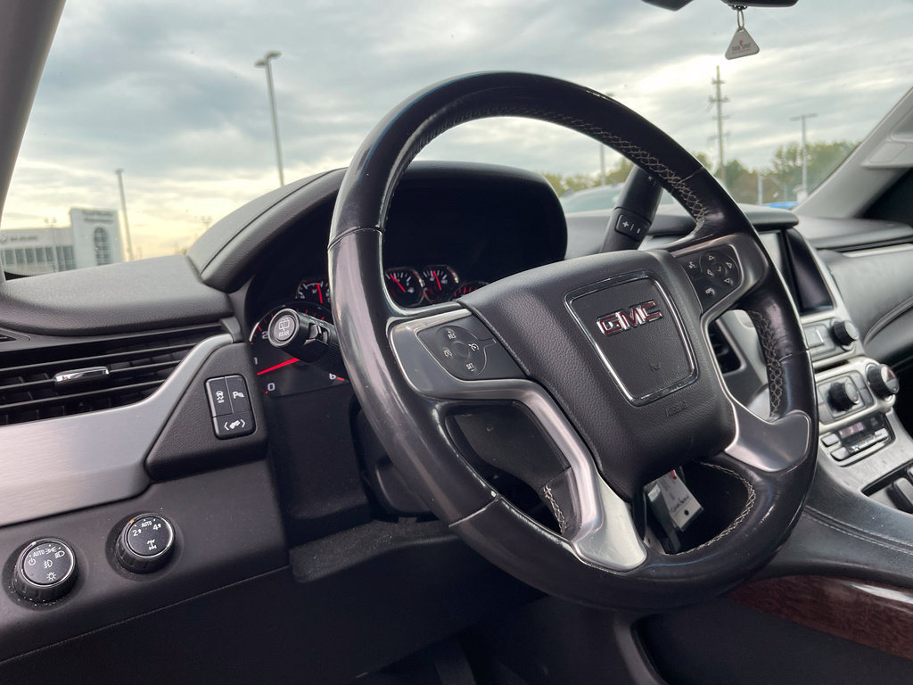 Used 2016 GMC Yukon SLE w/ Convenience Package AWD/4WD image 15