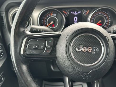 Used 2020 Jeep Wrangler Unlimited Sport image 23