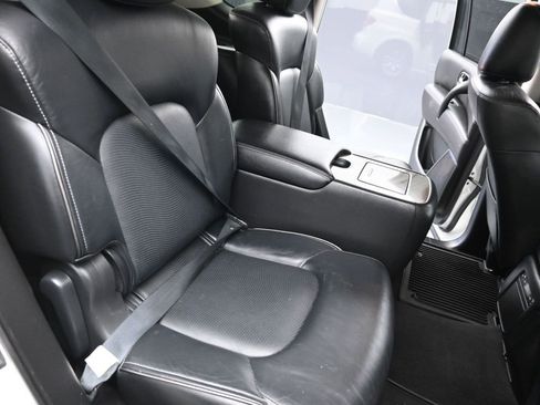 Used 2016 INFINITI QX80 4WD w/ Driver's Assistance Package image 26