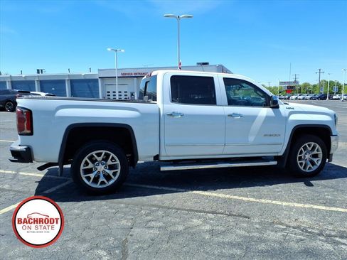 Used 2017 GMC Sierra 1500 SLT w/ SLT Premium Package AWD/4WD image 8