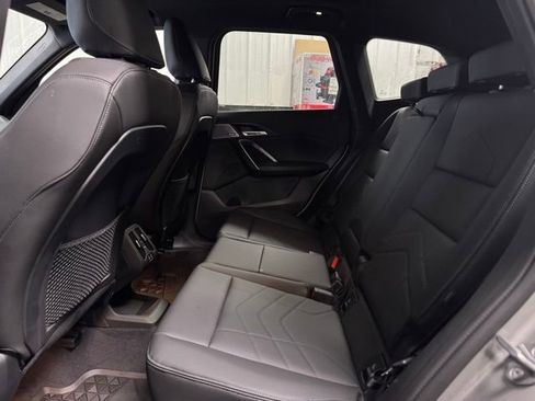 Used 2023 BMW X1 xDrive28i w/ Premium Package image 19
