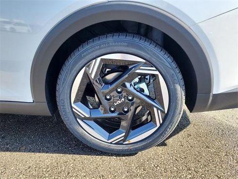 New 2026 Kia K4 EX image 26