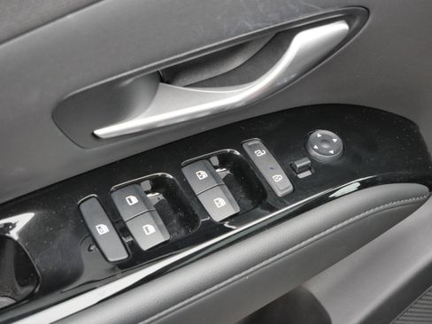 Used 2022 Hyundai Tucson SEL w/ Convenience + Premium Package image 17