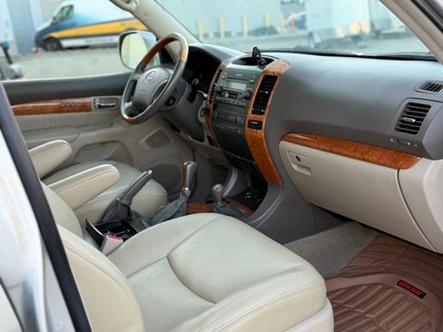 Used 2003 Lexus GX 470 image 22