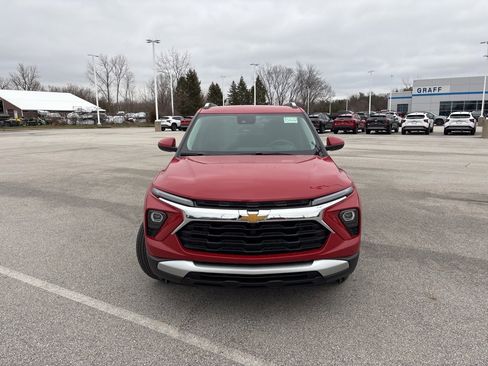 New 2026 Chevrolet TrailBlazer LT w/ Driver Confidence Package image 2