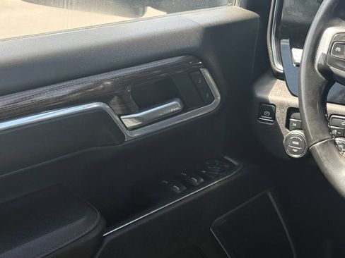 Used 2024 Chevrolet Silverado 2500 LT w/ Convenience Package AWD/4WD image 34
