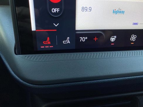 New 2026 Ford Maverick Lariat w/ Black Appearance Package image 8