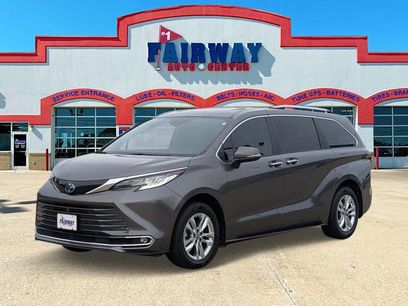 Used 2023 Toyota Sienna Limited