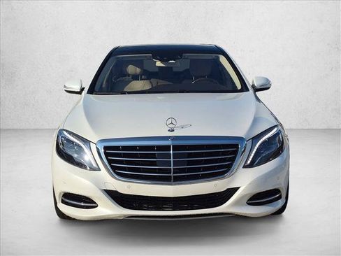 Used 2015 Mercedes-Benz S 550 Sedan image 2