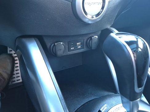 Used 2016 Hyundai Veloster w/ Option Group 02 image 24