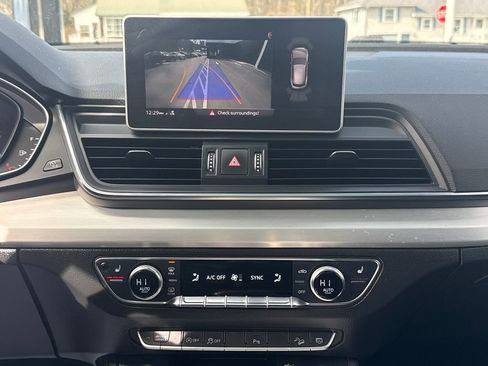 Used 2018 Audi SQ5 Premium Plus w/ S Sport Package image 21