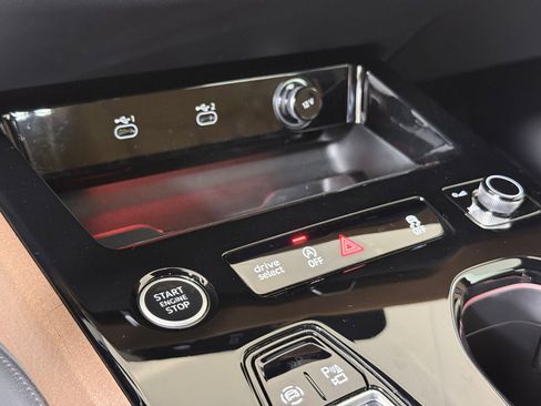 Certified 2025 Audi A5 2.0T Premium w/ Convenience Package image 19