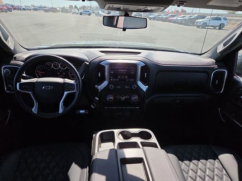 Used 2021 Chevrolet Silverado 1500 RST w/ Z71 Off-Road Package image 11