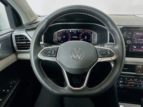 New 2026 Volkswagen Taos SEL image 11