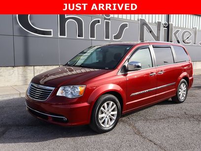 Used 2016 Chrysler Town & Country Limited Platinum