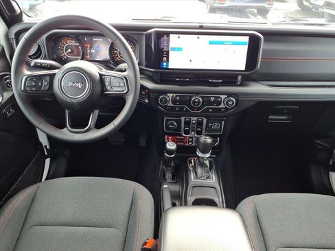 Certified 2024 Jeep Wrangler Rubicon image 14