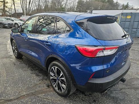 Certified 2022 Ford Escape SEL w/ SEL Stealth AWD Package image 7