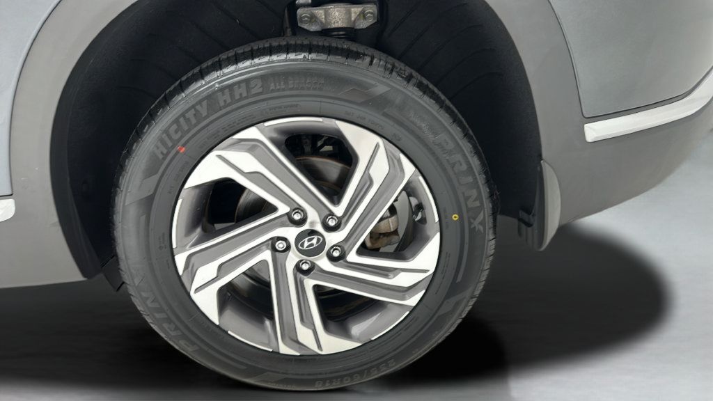 Used 2023 Hyundai Santa Fe SEL w/ Premium Package AWD/4WD image 8