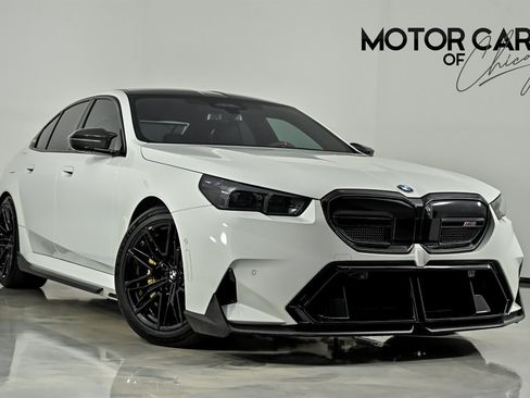 Used 2026 BMW M5 w/ Carbon Package AWD/4WD image 1