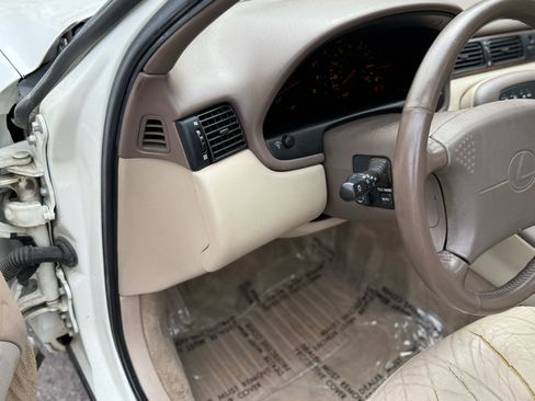 Used 1995 Lexus SC 400 Coupe image 17