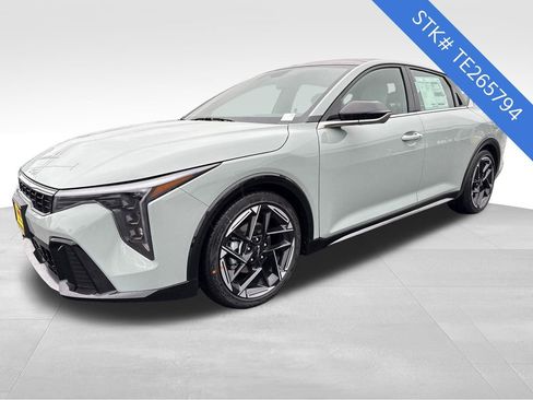 New 2026 Kia K4 GT-Line image 3