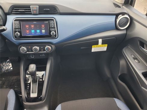 New 2025 Nissan Versa SV w/ Trunk Package FWD image 22