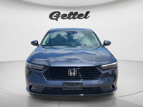 Used 2025 Honda Accord EX-L image 2