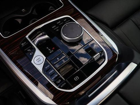 New 2026 BMW X5 xDrive50e AWD/4WD image 18