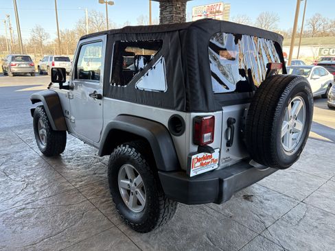 Used 2008 Jeep Wrangler X image 8