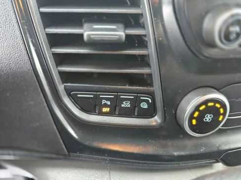 Used 2020 Ford Transit 250 Medium Roof image 32