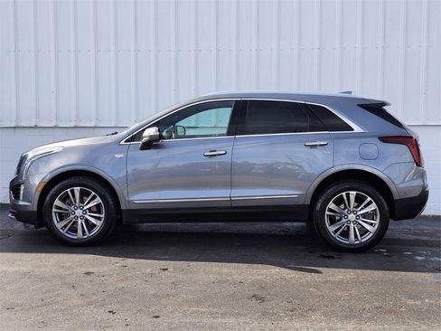 Certified 2021 Cadillac XT5 Premium Luxury image 2