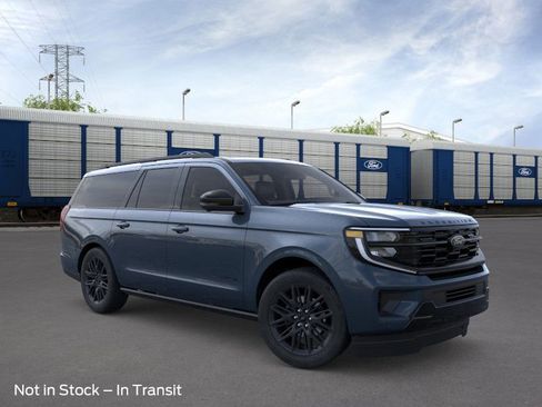 New 2026 Ford Expedition Max Platinum image 7