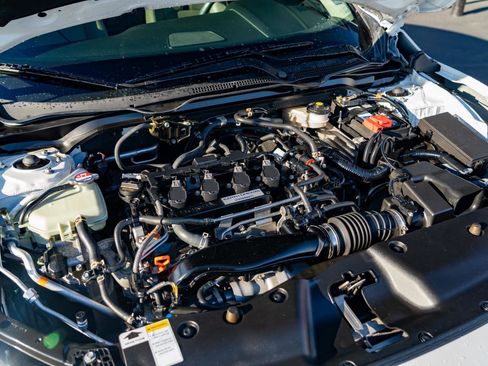 Used 2016 Honda Civic Touring image 31