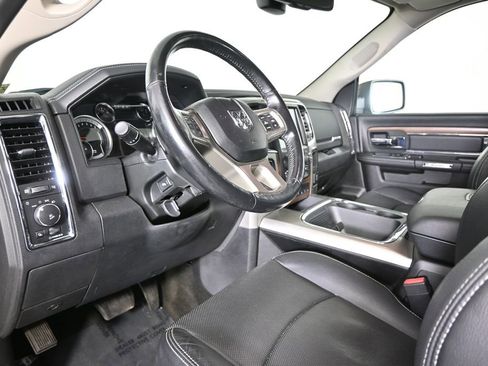 Used 2017 RAM 1500 Laramie AWD/4WD image 23