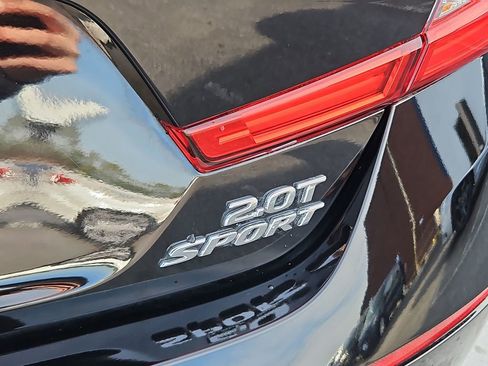 Used 2018 Honda Accord Sport image 31