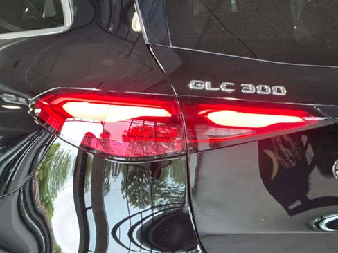 Certified 2023 Mercedes-Benz GLC 300 4MATIC image 8