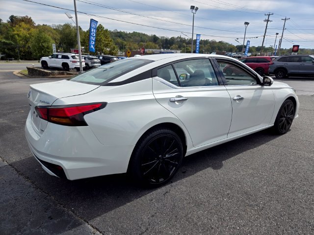 Used 2022 Nissan Altima 2.5 Platinum AWD/4WD image 8