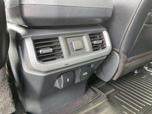 Used 2021 Ford F150 Lariat AWD/4WD image 15