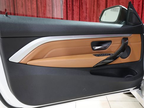 Used 2017 BMW 430i xDrive 430i xDrive Convertible Premiu image 12