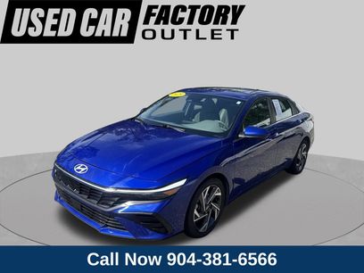 Used 2025 Hyundai Elantra SEL