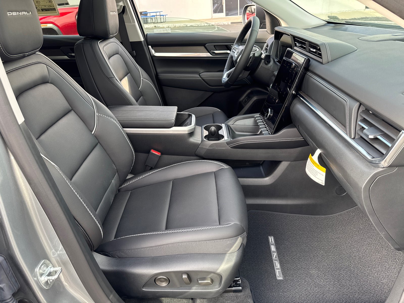 New 2026 GMC Terrain Denali AWD/4WD image 17