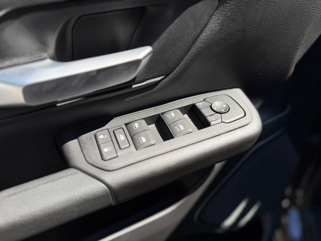 New 2026 RAM 1500 Express AWD/4WD image 21