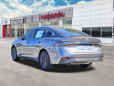 New 2026 Nissan Sentra SV w/ SV Convenience Package FWD image 6