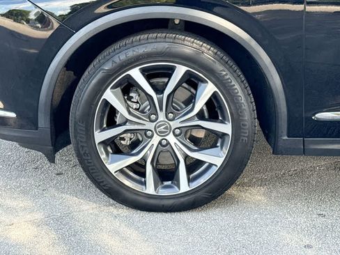 Used 2024 Acura MDX w/ Technology Package FWD image 17