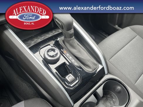 Used 2023 Chevrolet Colorado Trail Boss w/ Technology Package image 26